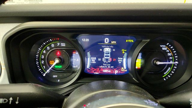 2025 Jeep Wrangler 4xe Sahara 4x4 w/ Body Color Hard Top - 23015413 - 12