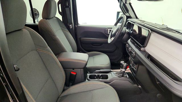 2025 Jeep Wrangler 4xe Sahara 4x4 w/ Body Color Hard Top - 23015413 - 20