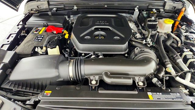 2025 Jeep Wrangler 4xe Sahara 4x4 w/ Body Color Hard Top - 23015413 - 23