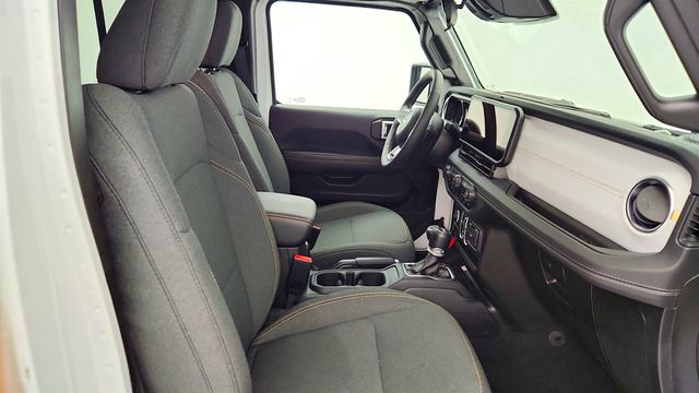 2025 Jeep Wrangler 4xe Sahara 4x4 w/ Hard Top & Safety Group - 23006175 - 23