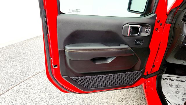 2025 Jeep Wrangler 4xe Sahara 4x4 w/ Hard Top & Safety Group - 23007734 - 9