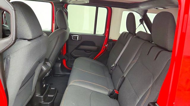 2025 Jeep Wrangler 4xe Sahara 4x4 w/ Hard Top & Safety Group - 23007734 - 20