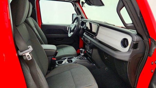 2025 Jeep Wrangler 4xe Sahara 4x4 w/ Hard Top & Safety Group - 23007734 - 23