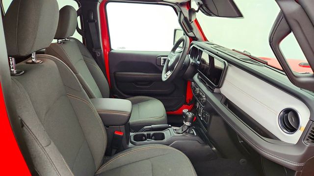 2025 Jeep Wrangler 4xe Sahara 4x4 w/ Hard Top & Safety Group - 23007742 - 22