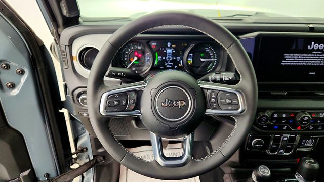 2025 Jeep Wrangler 4xe Sahara 4x4 with Sky One-Touch Power-Top & Active Safety Group - 23017603 - 12