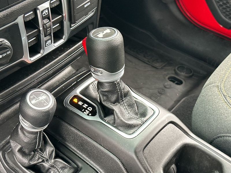 2025 Jeep Wrangler 4xe Sport S 4x4 - 22965859 - 18