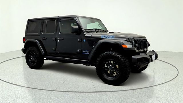 2025 Jeep Wrangler 4xe Willys 4x4 w/ Black Hard Top - 23048503 - 2