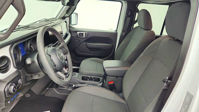 2025 Jeep Wrangler 4xe Willys 4x4 w/ Convenience Group & Black 3 Piece Hard Top - 23010959 - 19