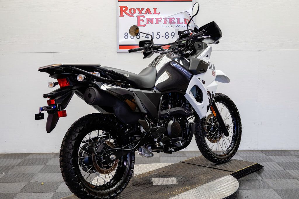 2025 KAWASAKI KLR 650 ADVENTURE BIKE!!! - 23033890 - 5