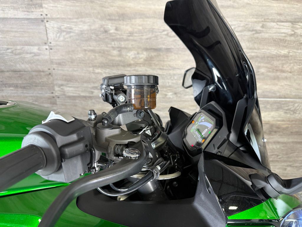 2025 Kawasaki Ninja 1100SX SE SUPER CLEAN! - 23054987 - 9