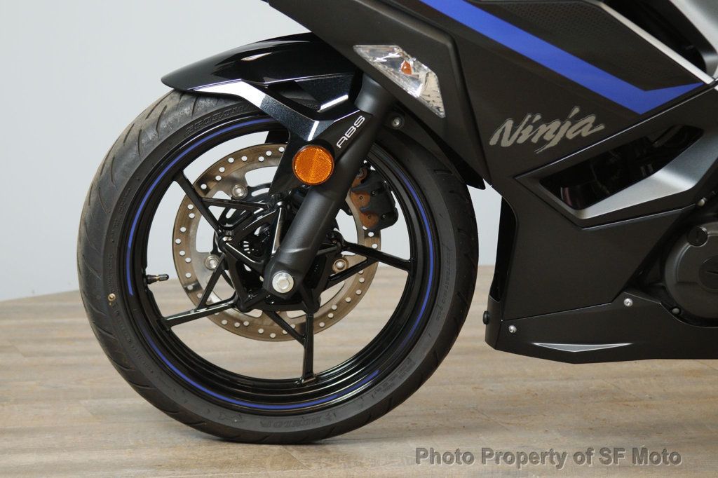 2025 Kawasaki Ninja 500 ABS One Owner, 1251 Mi - 22927247 - 12