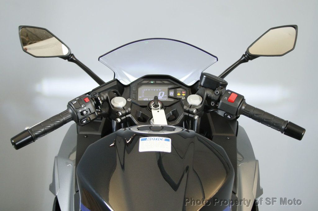 2025 Kawasaki Ninja 500 ABS One Owner, 1251 Mi - 22927247 - 28