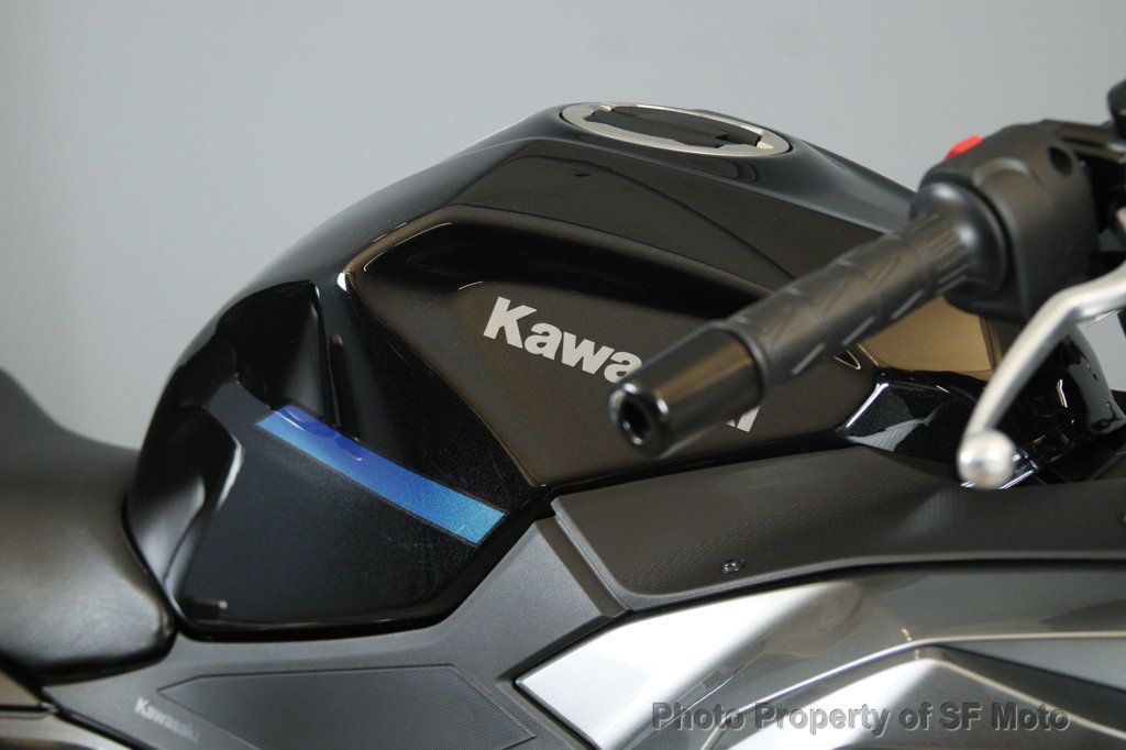 2025 Kawasaki Ninja 500 ABS One Owner, 1251 Mi - 22927247 - 32