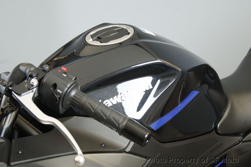 2025 Kawasaki Ninja 500 ABS One Owner, 1251 Mi - 22927247 - 33