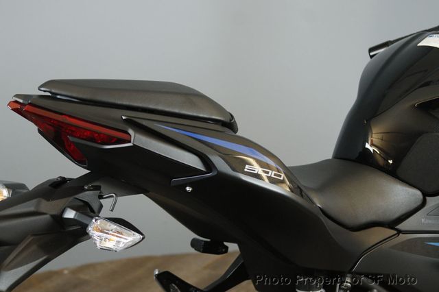 2025 Kawasaki Ninja 500 ABS One Owner, 1251 Mi - 22927247 - 42