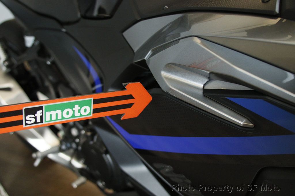 2025 Kawasaki Ninja 500 ABS One Owner, 1251 Mi - 22927247 - 50