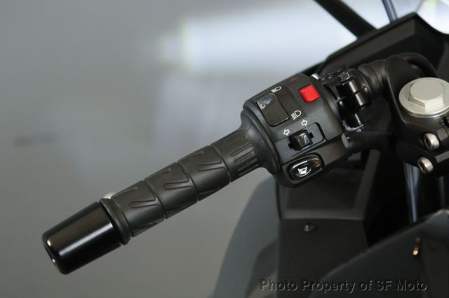 2025 Kawasaki Ninja 500 SE ABS 1 Owner - 22877873 - 30