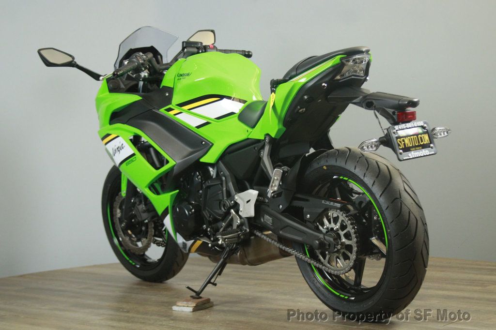 2025 Kawasaki Ninja 650 KRT ABS Only One Owner - 22912587 - 33