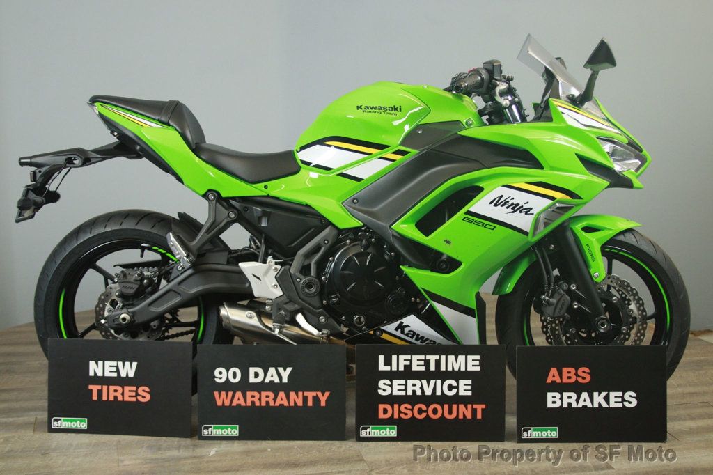 2025 Kawasaki Ninja 650 KRT ABS Only One Owner - 22912587 - 4