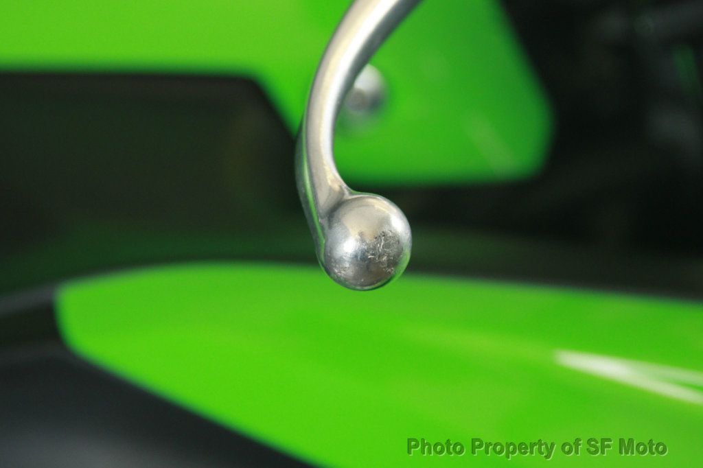 2025 Kawasaki Ninja 650 KRT ABS Only One Owner - 22912587 - 55