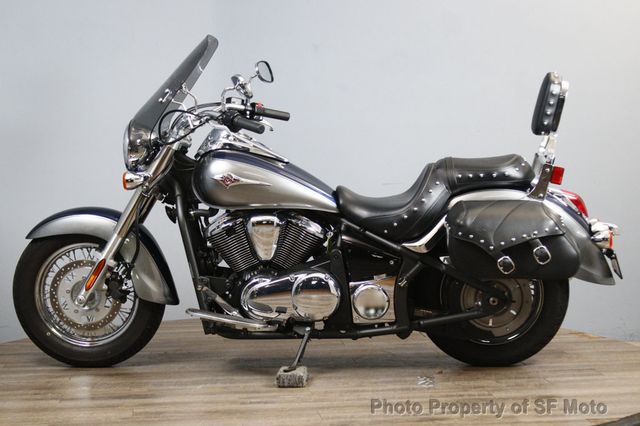 2025 Kawasaki Vulcan 900 Classic LT 2 Owners, 505 Miles - 23067572 - 3