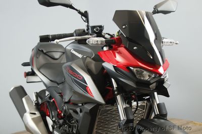 2025 Kawasaki Z500 SE ABS