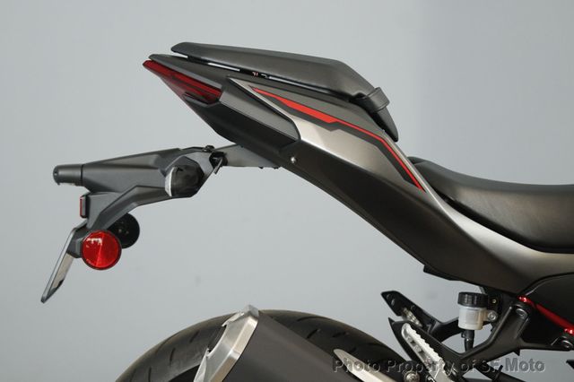 2025 Kawasaki Z500 SE ABS One Owner, 140 Miles - 22988911 - 10