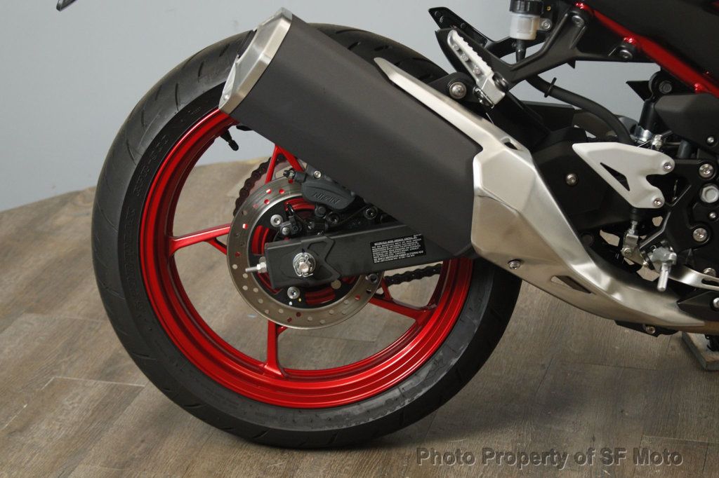 2025 Kawasaki Z500 SE ABS One Owner, 140 Miles - 22988911 - 16