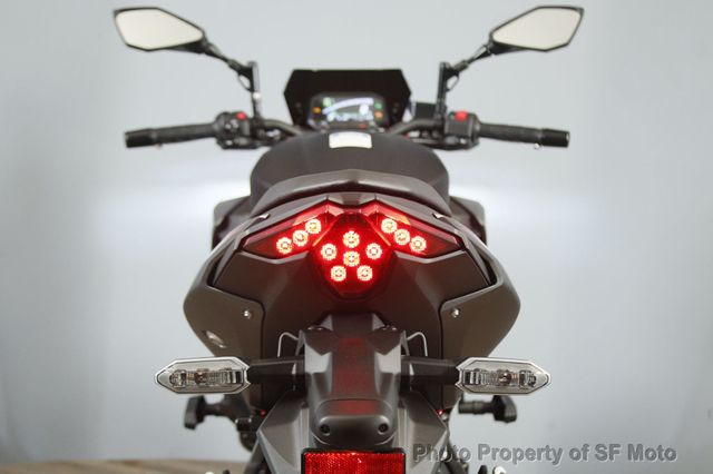 2025 Kawasaki Z500 SE ABS One Owner, 140 Miles - 22988911 - 27