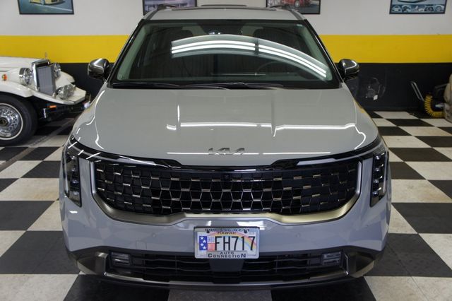 2025 Kia Carnival 1-Owner, SX Prestige, 3rd Row Seats! Immaculate! - 22993658 - 10