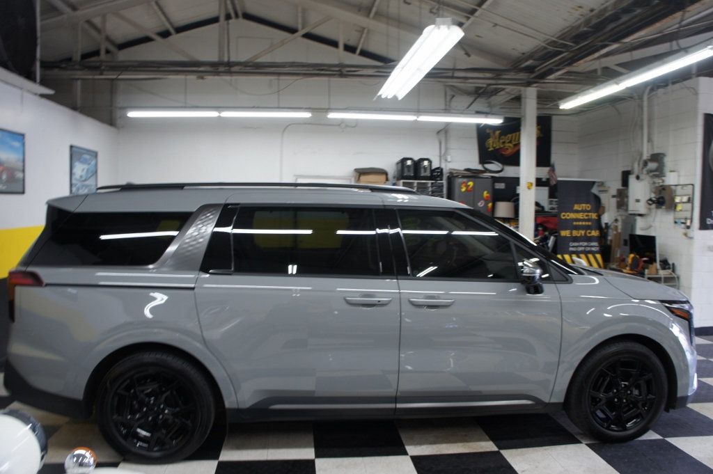 2025 Kia Carnival 1-Owner, SX Prestige, 3rd Row Seats! Immaculate! - 22993658 - 14