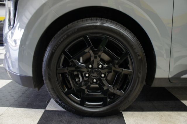 2025 Kia Carnival 1-Owner, SX Prestige, 3rd Row Seats! Immaculate! - 22993658 - 19