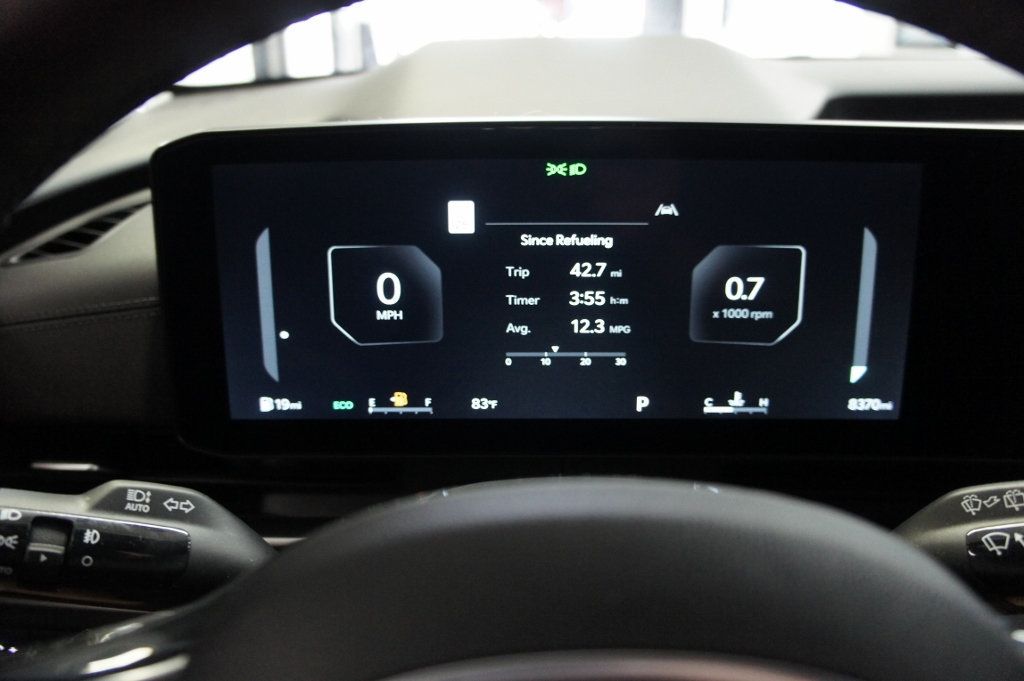 2025 Kia Carnival 1-Owner, SX Prestige, 3rd Row Seats! Immaculate! - 22993658 - 24