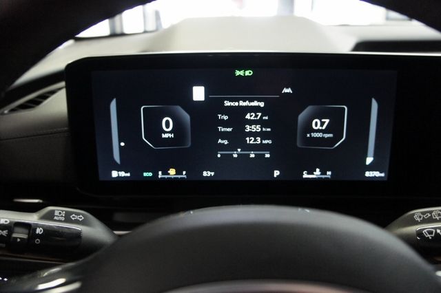 2025 Kia Carnival 1-Owner, SX Prestige, 3rd Row Seats! Immaculate! - 22993658 - 24