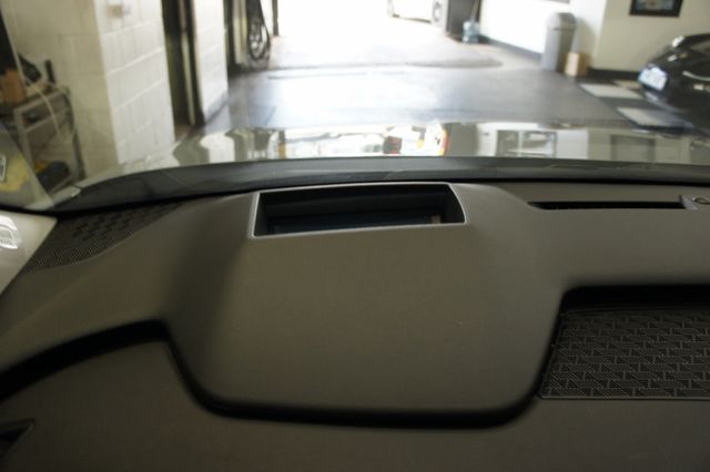 2025 Kia Carnival 1-Owner, SX Prestige, 3rd Row Seats! Immaculate! - 22993658 - 29