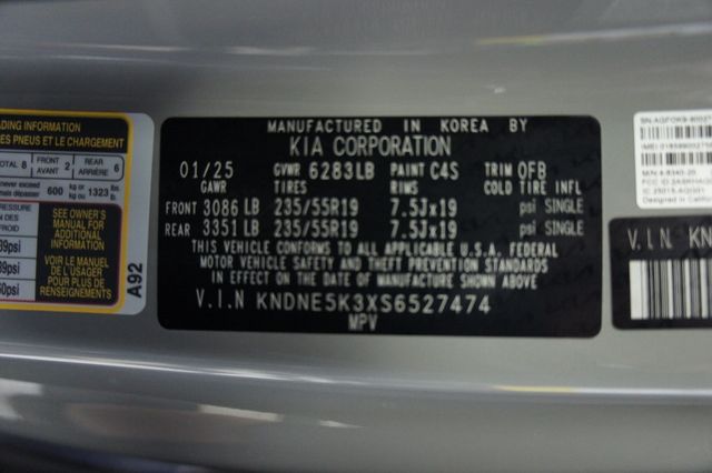 2025 Kia Carnival 1-Owner, SX Prestige, 3rd Row Seats! Immaculate! - 22993658 - 43