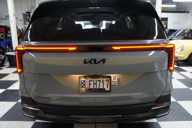 2025 Kia Carnival 1-Owner, SX Prestige, 3rd Row Seats! Immaculate! - 22993658 - 53