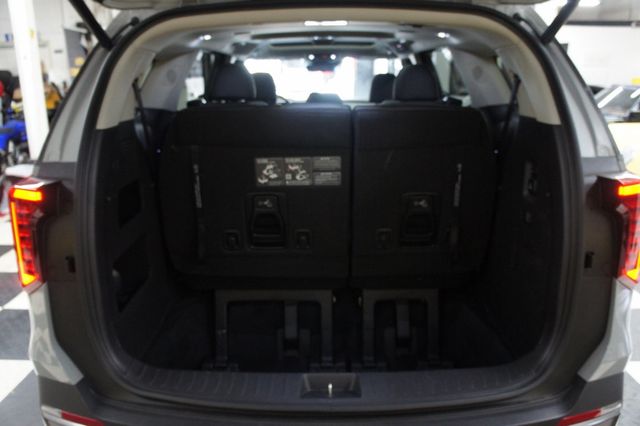 2025 Kia Carnival 1-Owner, SX Prestige, 3rd Row Seats! Immaculate! - 22993658 - 55