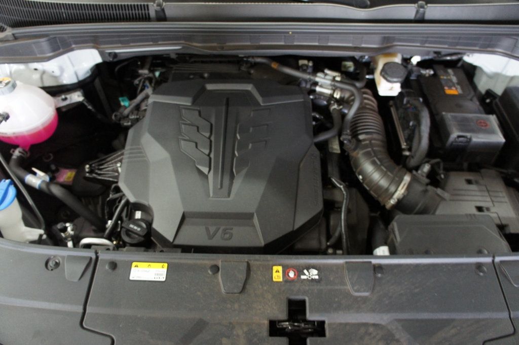 2025 Kia Carnival 1-Owner, SX Prestige, 3rd Row Seats! Immaculate! - 22993658 - 64