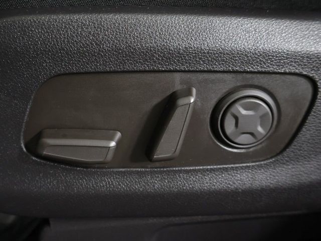 2025 Kia Carnival LXS FWD - 23072996 - 30