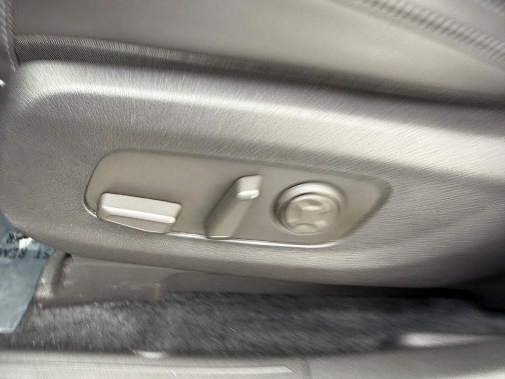 2025 Kia Carnival SX - 23035389 - 9