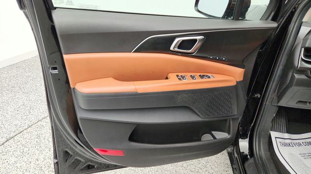 2025 Kia Carnival SX FWD w/ Rear Seat Entertainment & Dark Edition Pkg - 23081003 - 10