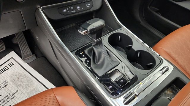 2025 Kia Carnival SX FWD w/ Rear Seat Entertainment & Dark Edition Pkg - 23081003 - 15