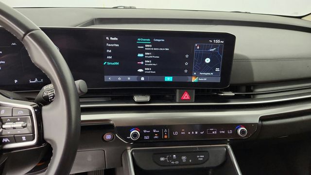 2025 Kia Carnival SX FWD w/ Rear Seat Entertainment & Dark Edition Pkg - 23081003 - 16