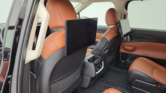 2025 Kia Carnival SX FWD w/ Rear Seat Entertainment & Dark Edition Pkg - 23081003 - 20