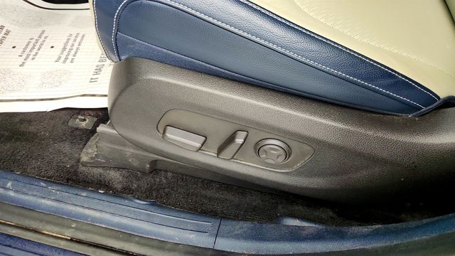 2025 Kia Carnival SX Prestige w/ Dual Rear Entertainment & VIP 2nd Row Seats - 23006874 - 11