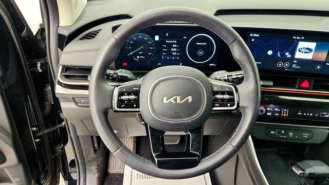 2025 Kia Carnival SX Prestige w/ VIP Lounge Seating & Ambient Lighting - 23011304 - 13