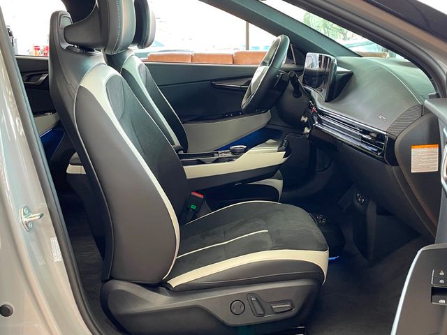 2025 Kia EV6 GT-Line AWD - 23015070 - 28