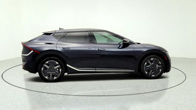 2025 Kia EV6 Light Long Range RWD - 23064753 - 3