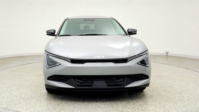 2025 Kia EV6 Light Long Range RWD - 23032582 - 1